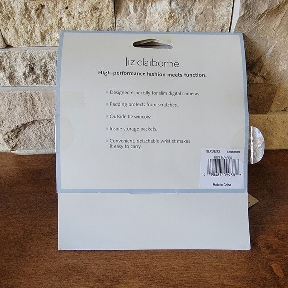 Liz Claiborne Camera wallet Wristlet brown - Picture 4 of 4